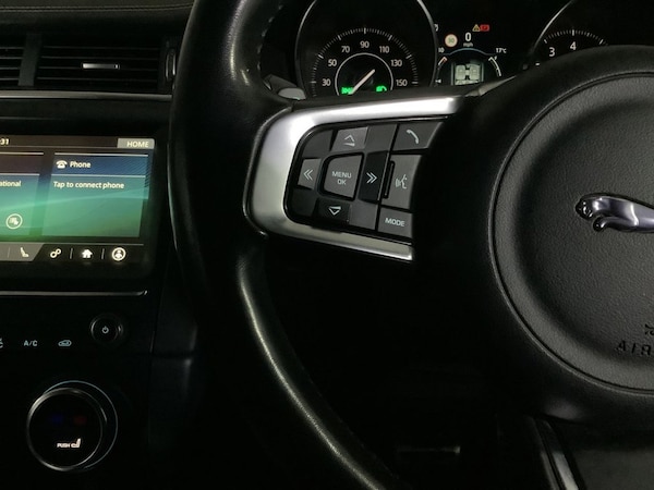 Used Jaguar E-Pace 2019 for sale - 76223184: Photo 17