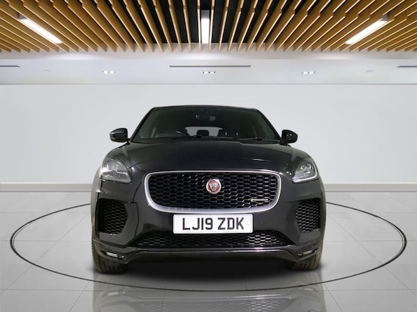 Used Jaguar E-Pace 2019 for sale - 76223184: Photo 2