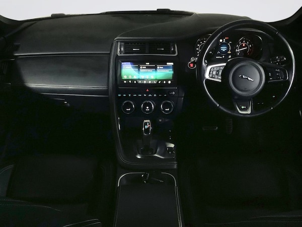 Used Jaguar E-Pace 2019 for sale - 76223184: Photo 3
