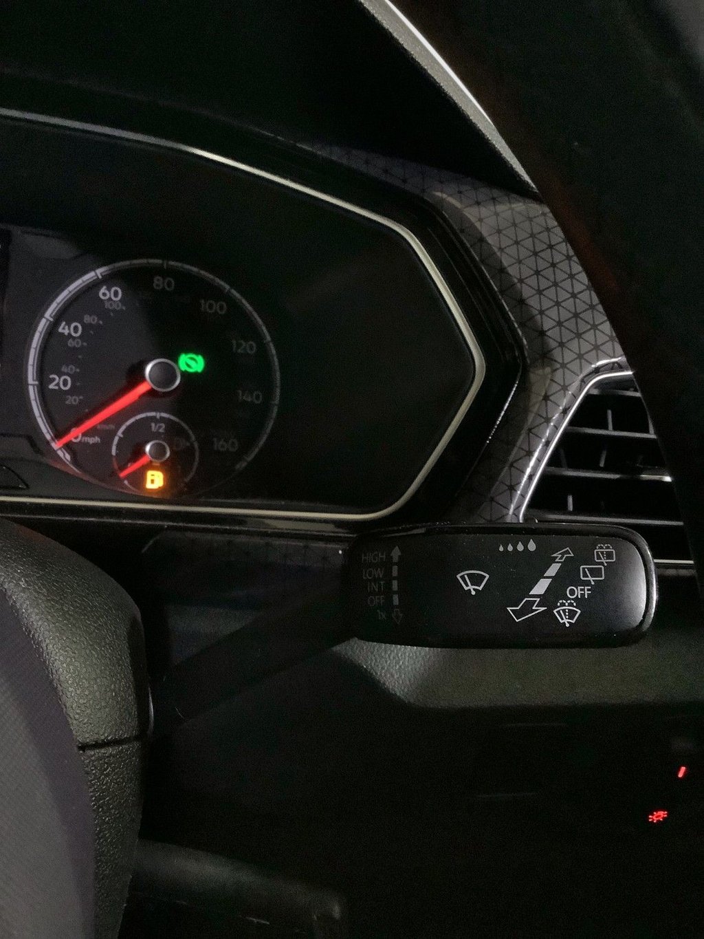 Used Volkswagen T-Cross 2021 for sale - 76520407: Photo 21