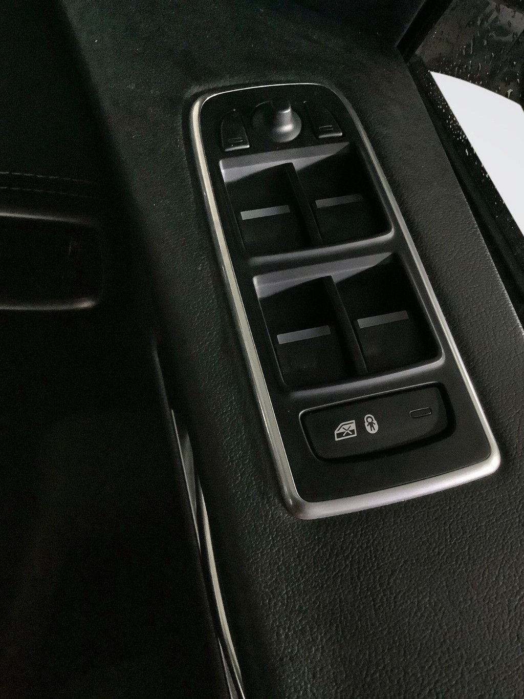 Used Jaguar F-Pace 2018 for sale - 76595876: Photo 23