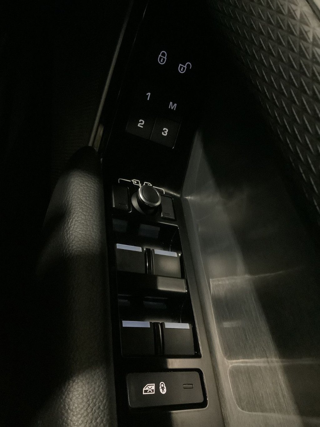 Used Land Rover Range Rover Velar 2019 for sale - 77241563: Photo 26