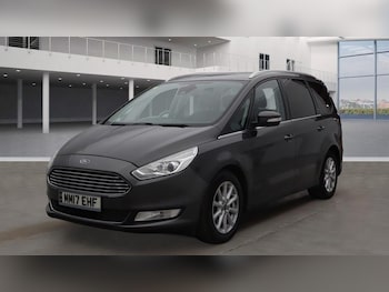 Used Ford Galaxy 2017 for sale - 76203351: Photo 2