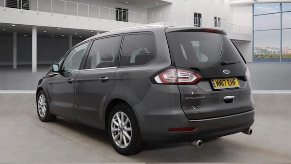 Used Ford Galaxy 2017 for sale - 76203351: Photo 3
