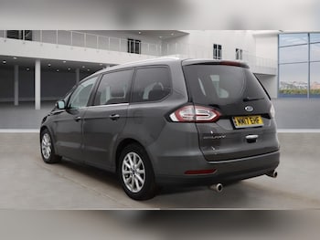 Used Ford Galaxy 2017 for sale - 76203351: Photo 3