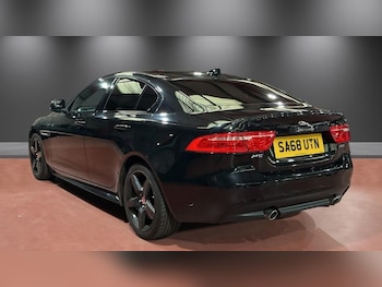 Used Jaguar XE 2018 for sale - 78500804: Photo