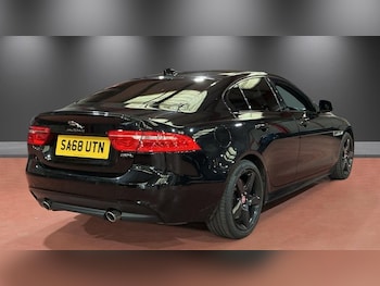 Used Jaguar XE 2018 for sale - 78500804: Photo