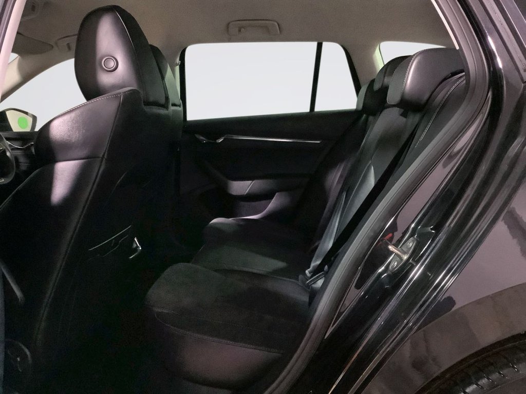 Used Skoda Octavia 2021 for sale - 76333601: Photo 13