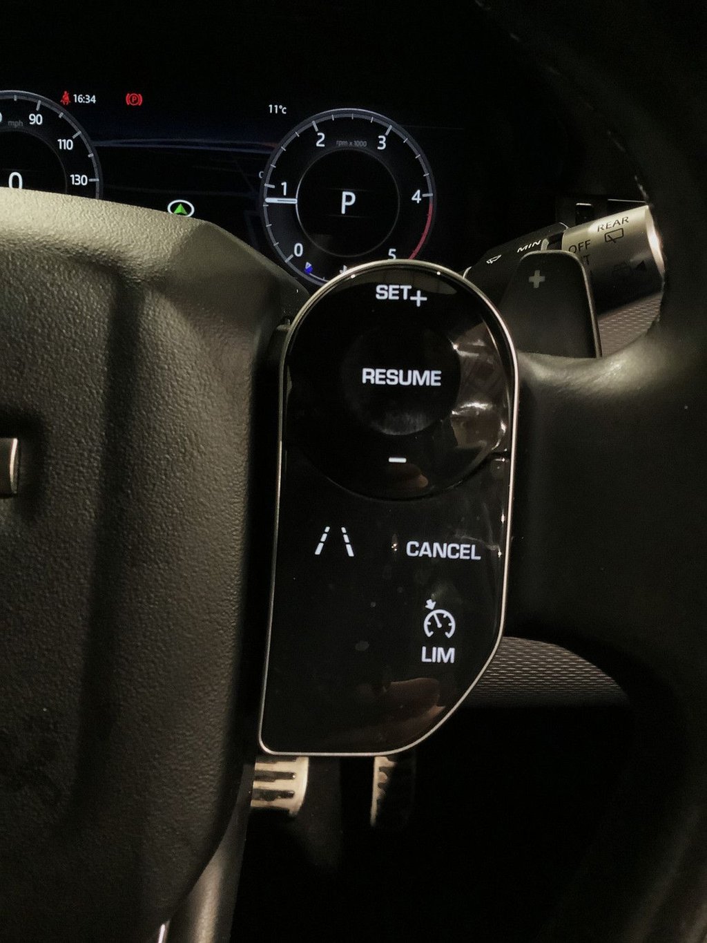 Used Land Rover Discovery Sport 2019 for sale - 77065073: Photo 11