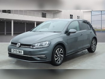 Used Volkswagen Golf 2019 for sale - 77534695: Photo