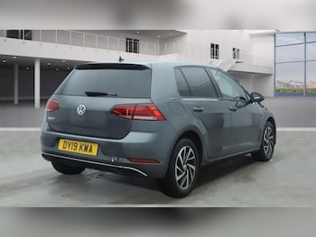 Used Volkswagen Golf 2019 for sale - 77534695: Photo