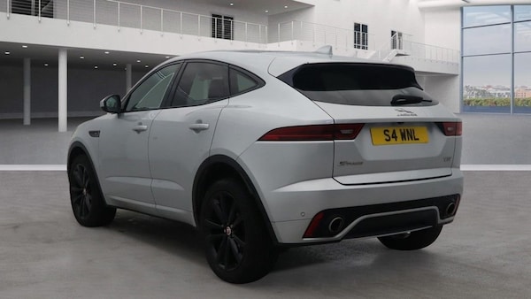 Used Jaguar E-Pace 2018 for sale - 76236140: Photo 3