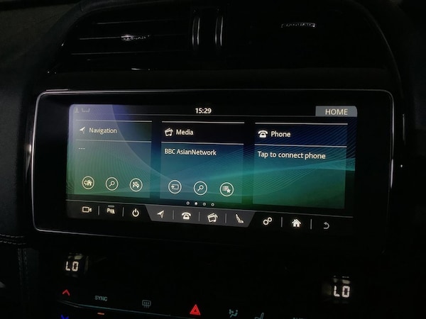 Used Jaguar F-Pace 2019 for sale - 76256157: Photo 23