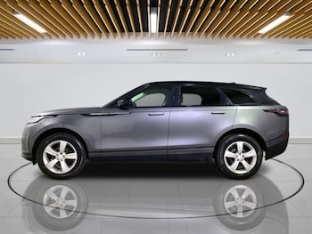 Used Land Rover Range Rover Velar 2017 for sale - 76124235: Photo 4