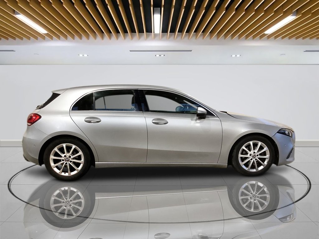 Used Mercedes-Benz A-Class 2018 for sale - 77936372: Photo 7