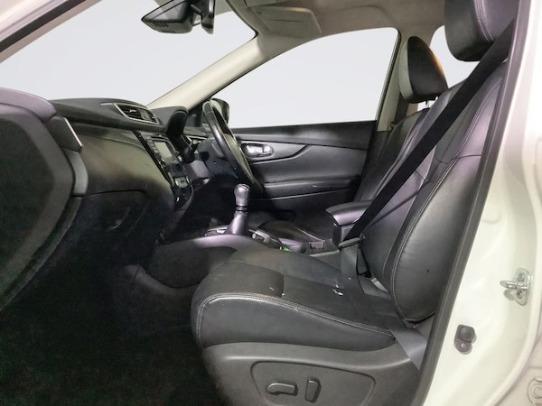 Used Nissan X-Trail 2017 for sale - 76202755: Photo 12