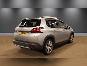 Used Peugeot 2008 2019 for sale - 78701809: Photo