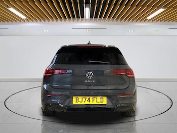 Used Volkswagen Golf 2024 for sale - 77748355: Photo