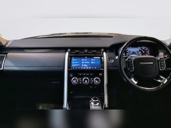 Used Land Rover Discovery 2018 for sale - 77171569: Photo