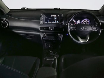 Used Hyundai KONA 2018 for sale - 76010454: Photo 2