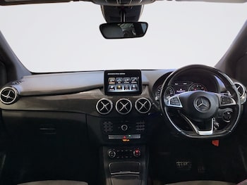 Used Mercedes-Benz B Class 2017 for sale - 77952782: Photo