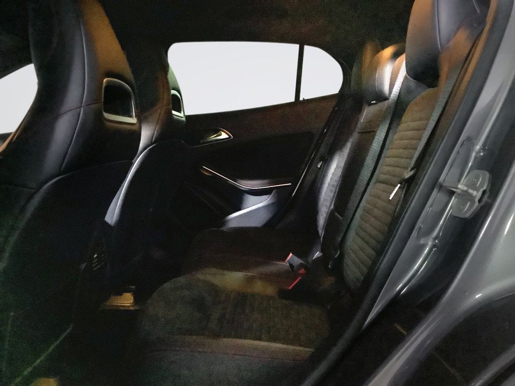Used Mercedes-Benz 180 2015 for sale - 76009708: Photo 13