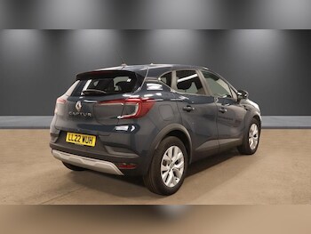 Used Renault Captur 2022 for sale - 78449972: Photo