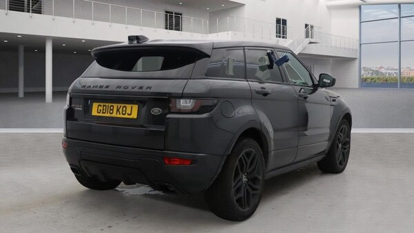 Used Land Rover Range Rover Evoque 2018 for sale - 76236224: Photo 4