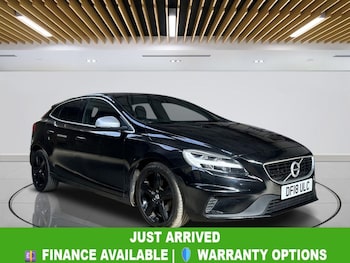 Used Volvo V40 2018 for sale - 78760513: Photo
