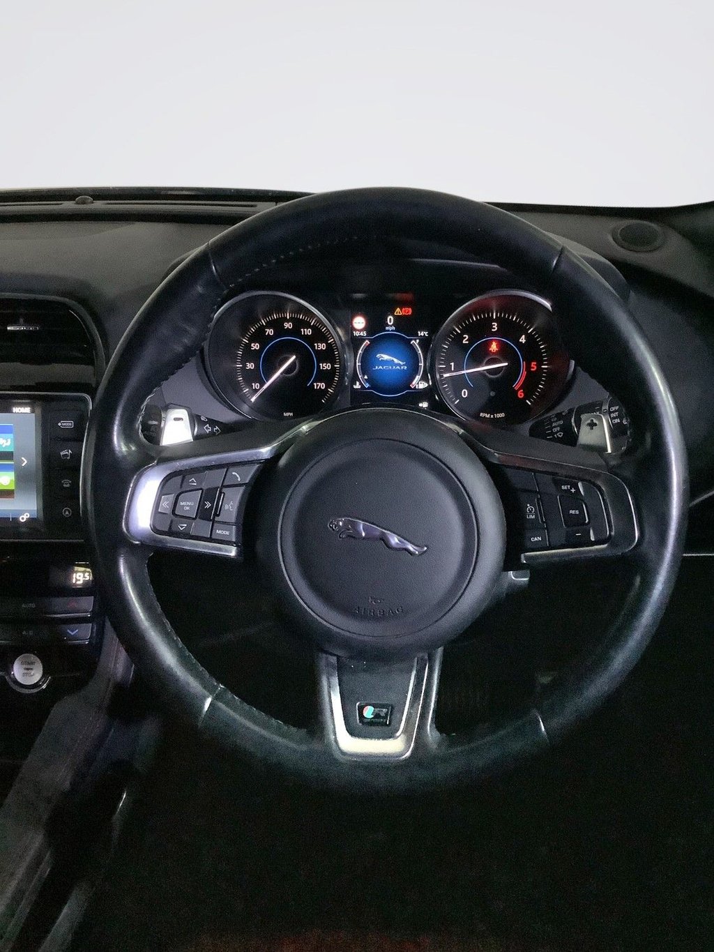 Used Jaguar F-Pace 2017 for sale - 76111862: Photo 14