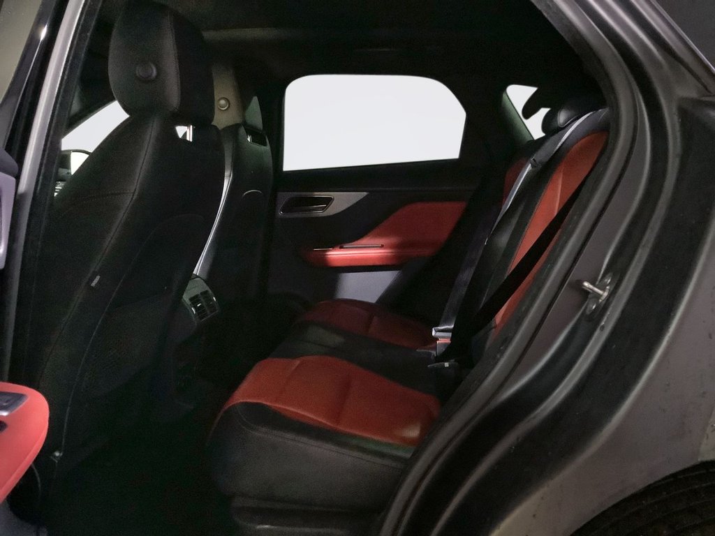 Used Jaguar F-Pace 2017 for sale - 76111862: Photo 24