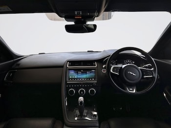 Used Jaguar E-Pace 2020 for sale - 79474767: Photo