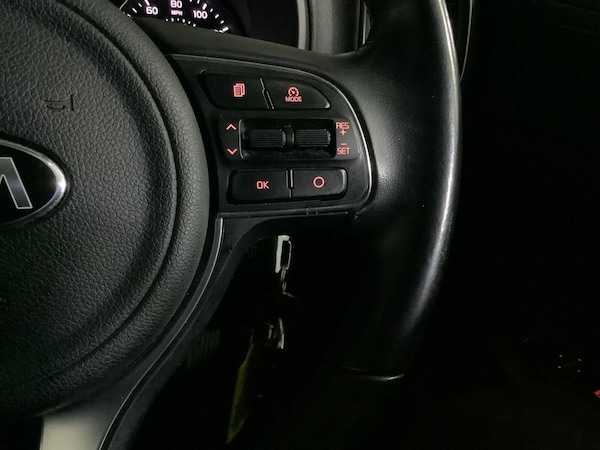 Used Kia Sportage 2016 for sale - 76068303: Photo 17