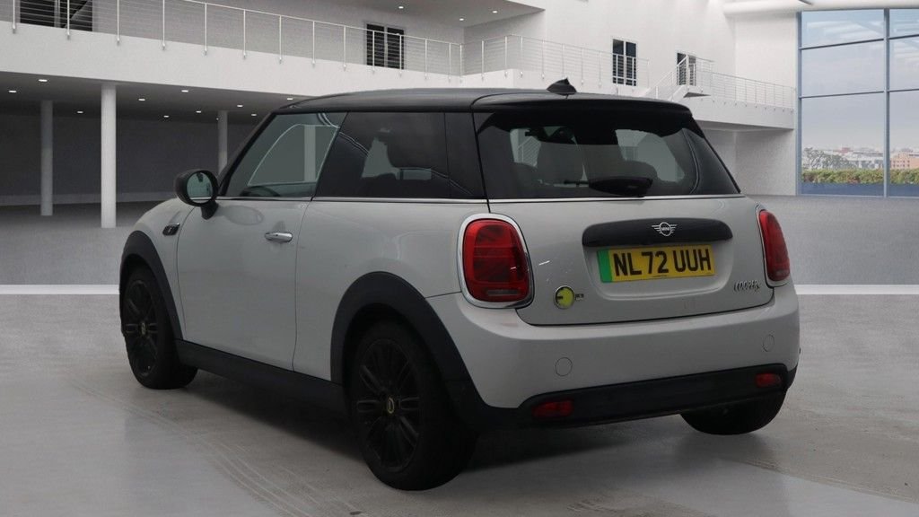Used MINI Hatch 2022 for sale - 77356763: Photo 3