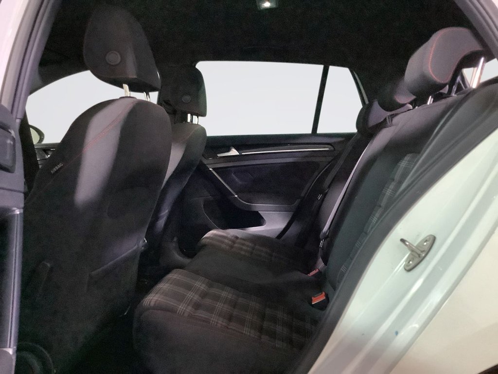 Used Volkswagen Golf 2016 for sale - 77188044: Photo 13