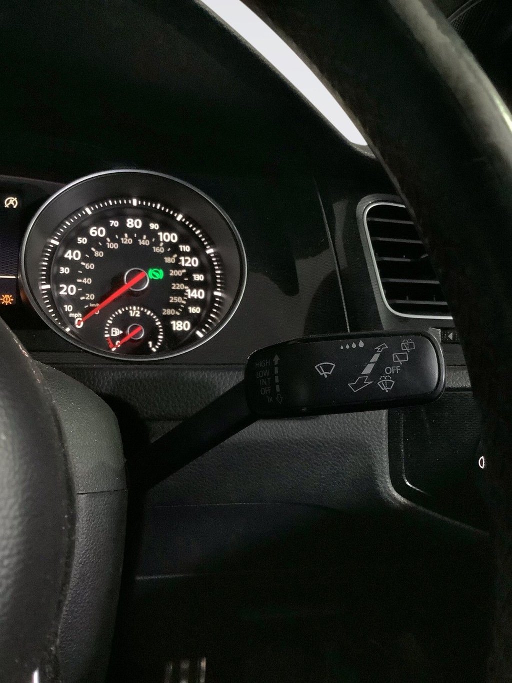 Used Volkswagen Golf 2016 for sale - 77188044: Photo 21