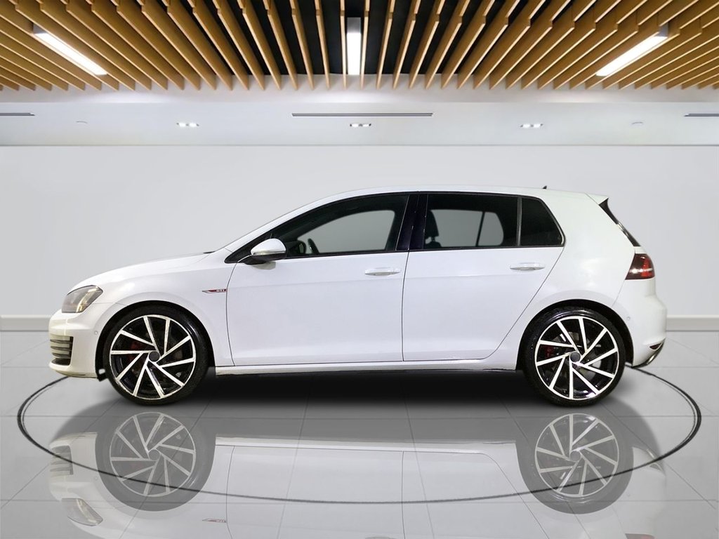 Used Volkswagen Golf 2016 for sale - 77188044: Photo 5