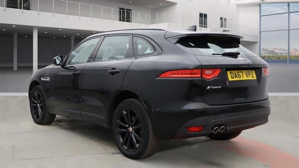 Used Jaguar F-Pace 2017 for sale - 76256717: Photo 3