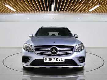 Used Mercedes-Benz GLC 2018 for sale - 77241580: Photo