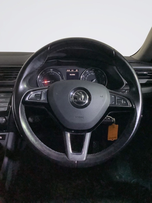 Used Skoda Superb 2016 for sale - 76223532: Photo 12