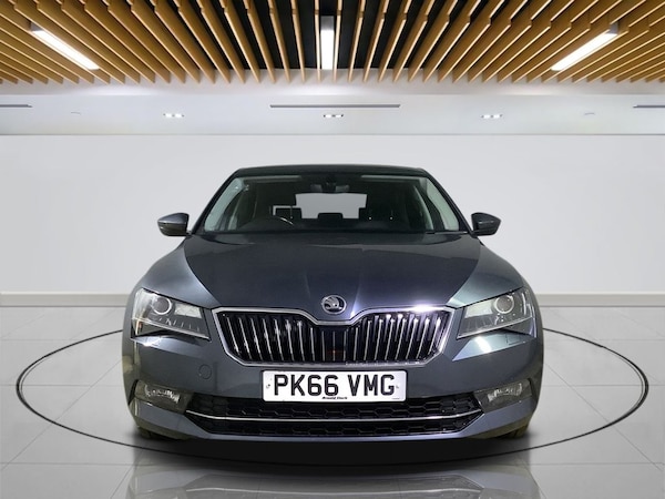Used Skoda Superb 2016 for sale - 76223532: Photo 2