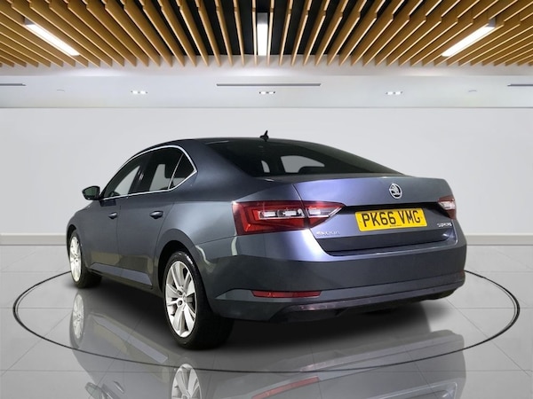 Used Skoda Superb 2016 for sale - 76223532: Photo 6