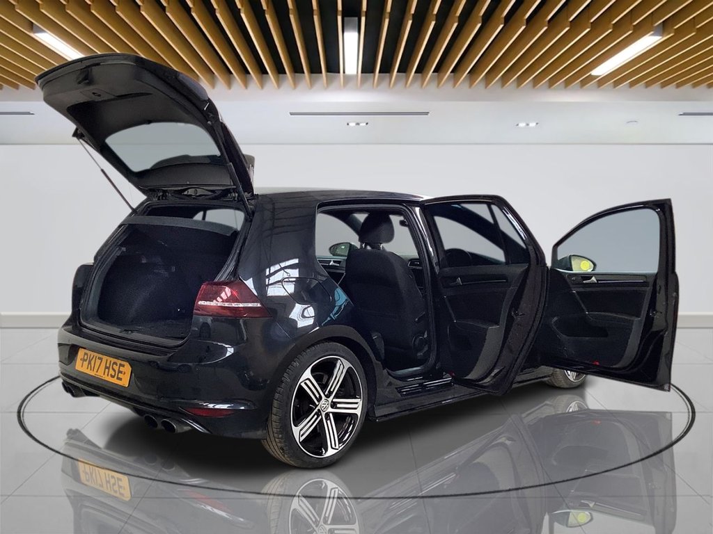 Used Volkswagen Golf 2017 for sale - 78068715: Photo 10