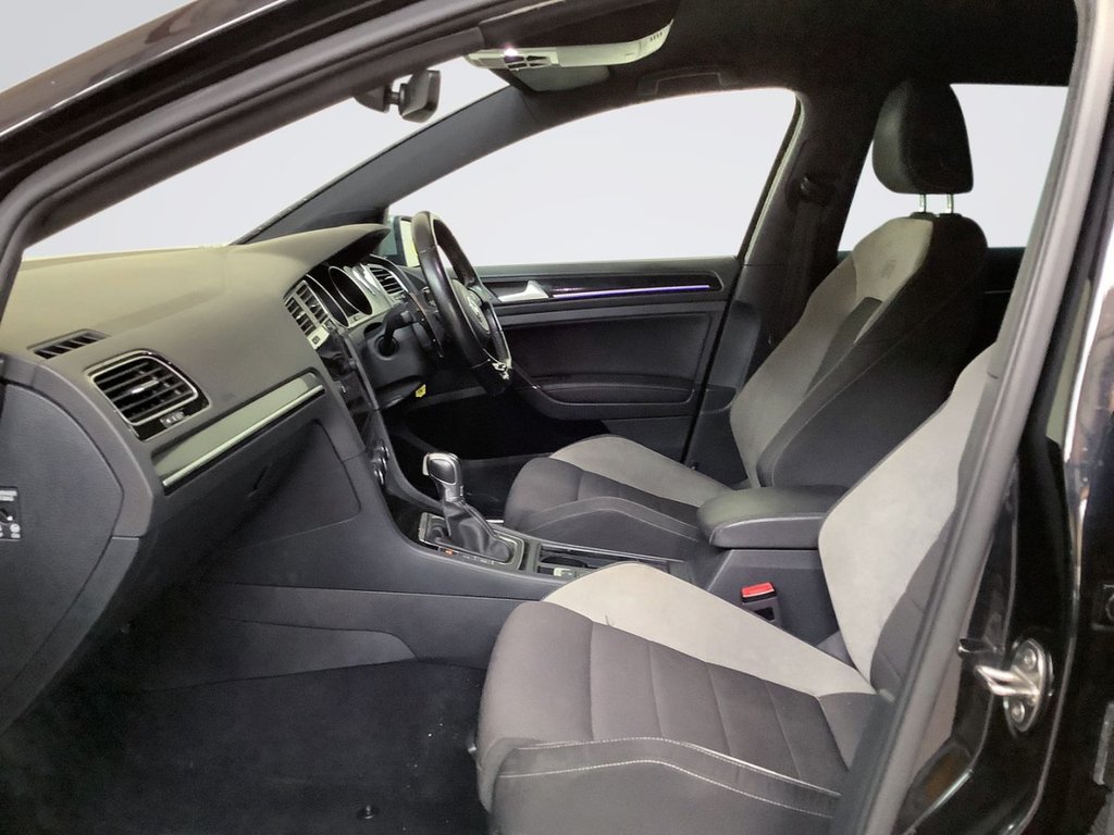 Used Volkswagen Golf 2017 for sale - 78068715: Photo 12