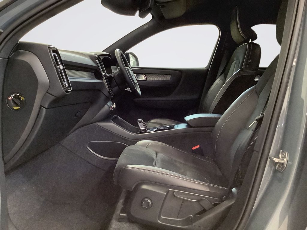 Used Volvo XC40 2021 for sale - 77139497: Photo 11