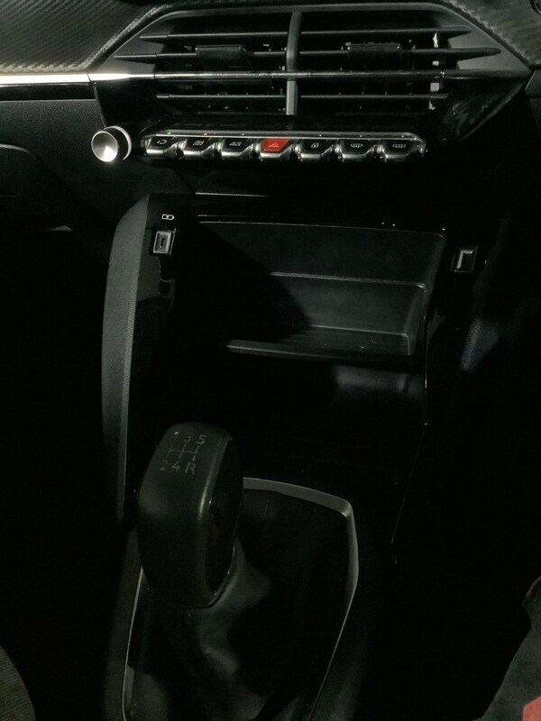 Used Peugeot 208 2020 for sale - 76010442: Photo 24