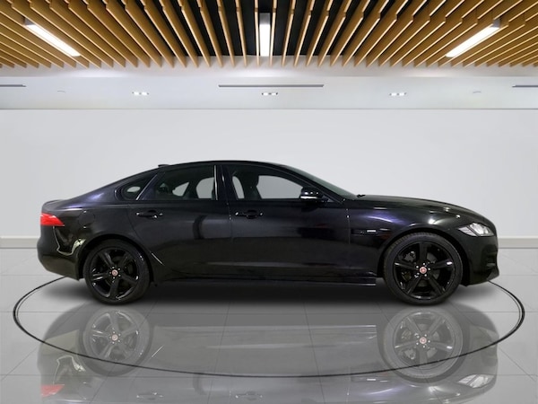 Used Jaguar XF 2018 for sale - 76241347: Photo 9