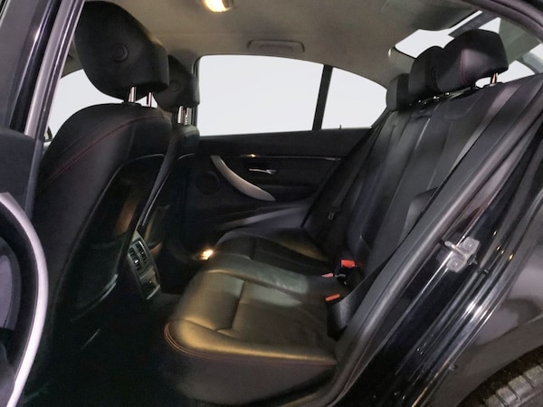 Used BMW 3 Series 2018 for sale - 76202613: Photo 13