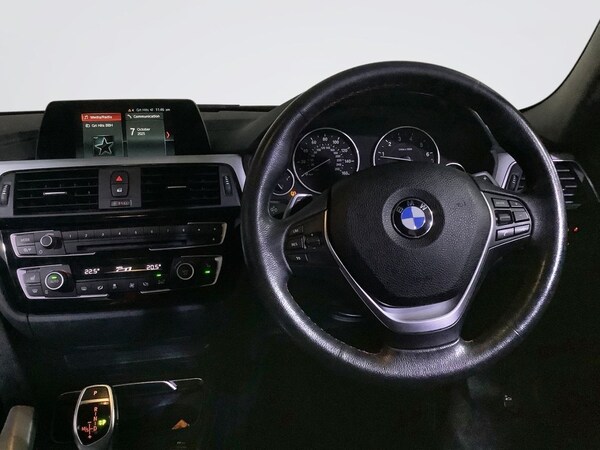 Used BMW 3 Series 2018 for sale - 76202613: Photo 15