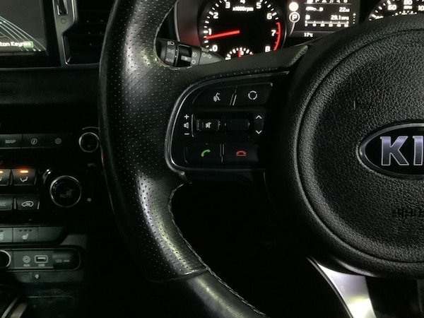 Used Kia Sportage 2017 for sale - 76048660: Photo 14